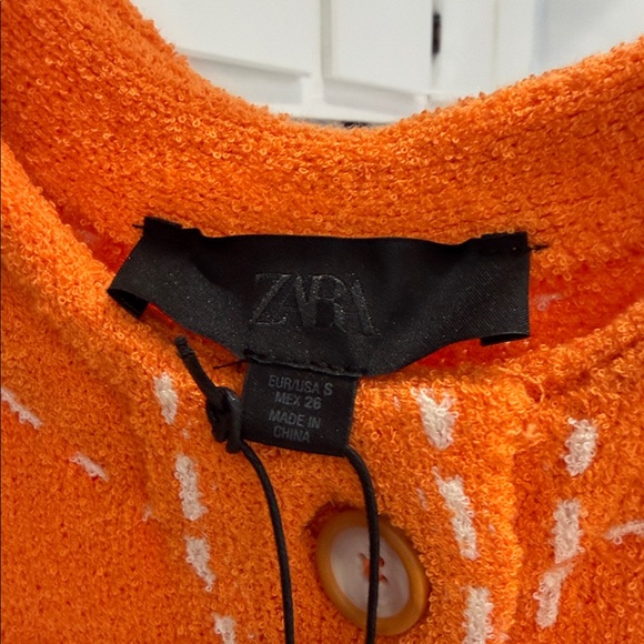 Zara Orange Women's Cardigan with Button Detail - Picture 2 of 5